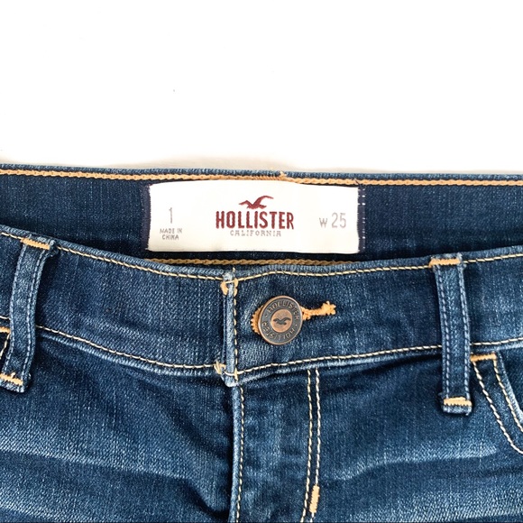 Hollister distressed jean shorts - Picture 2 of 3